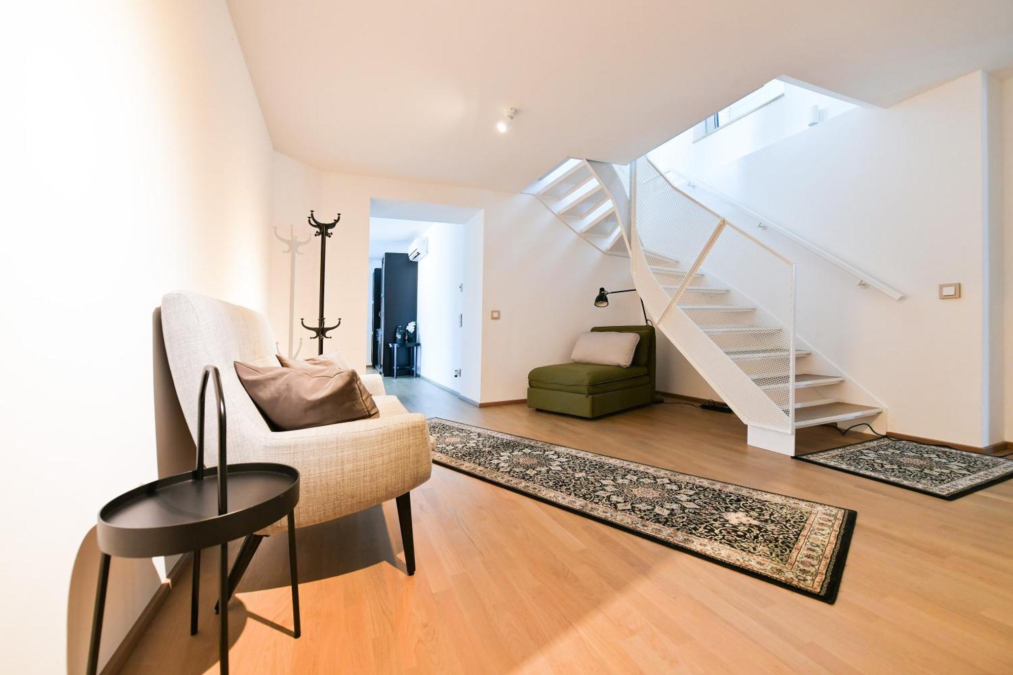 Appartement Julius 2 - Duplex 5 Mins To Center Wenen
